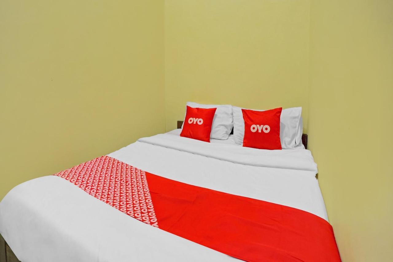 Oyo 3298 Bromo Guest House Family Malang Eksteriør bilde